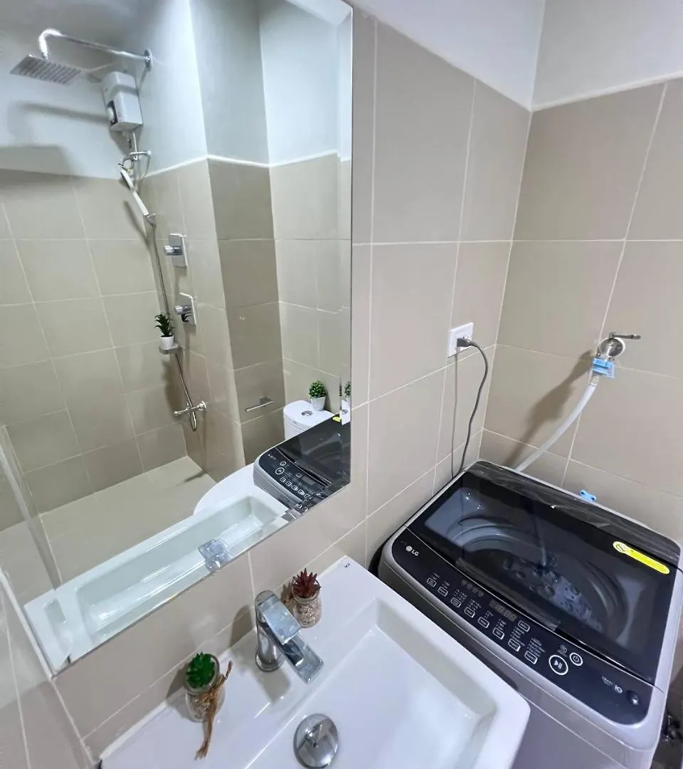 Unistay Shore 3 Pool View W Balcony Near Moa 마닐라 호텔