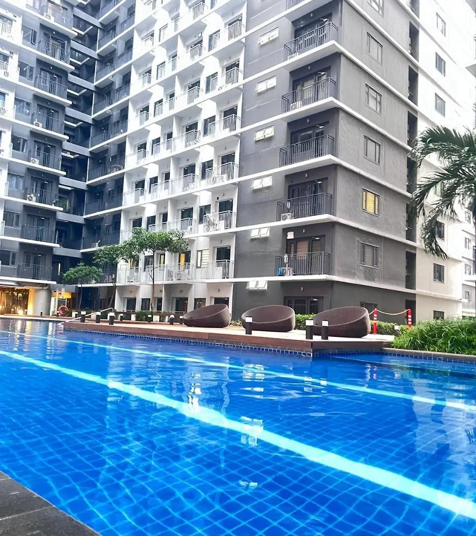 Unistay Shore 3 Pool View W Balcony Near Moa Manila Philippines